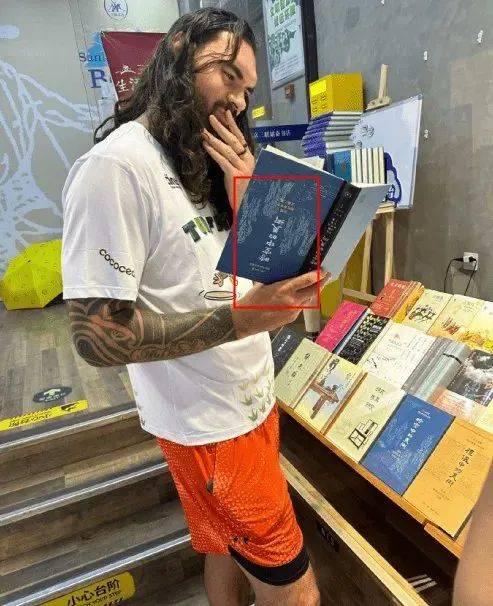 灰熊JJJ正式接受脚趾手术三个月后重新评估的简单介绍