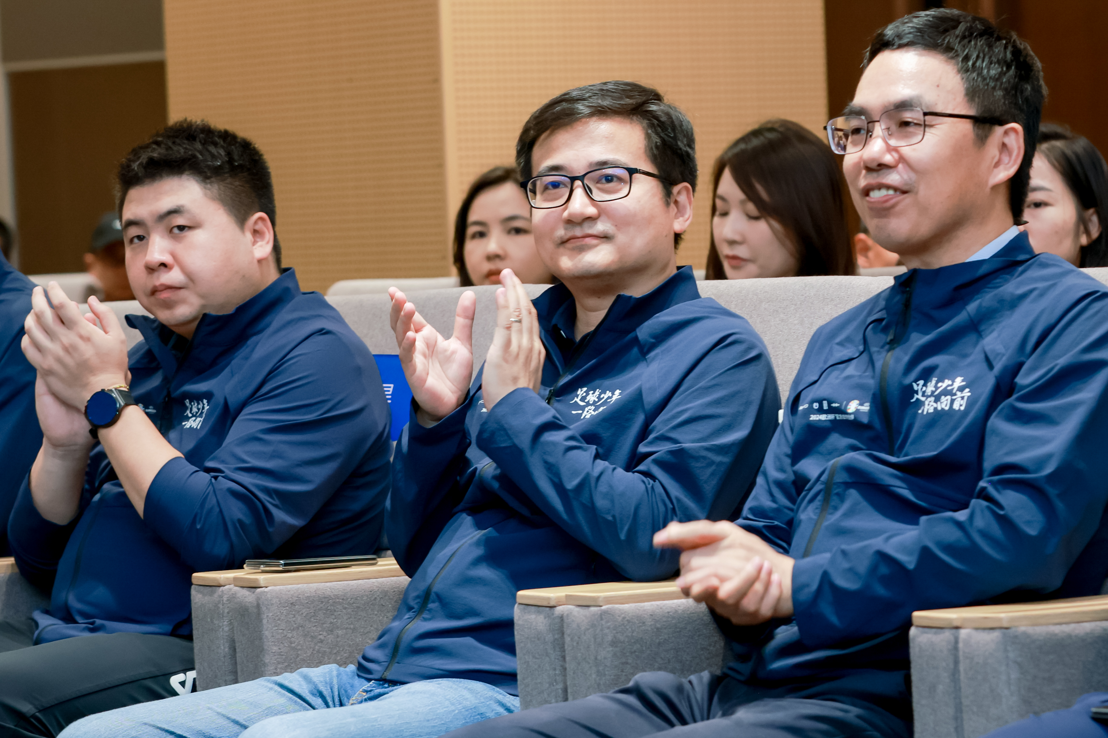 持续布局青训，比亚迪助力中国足球从根扎起