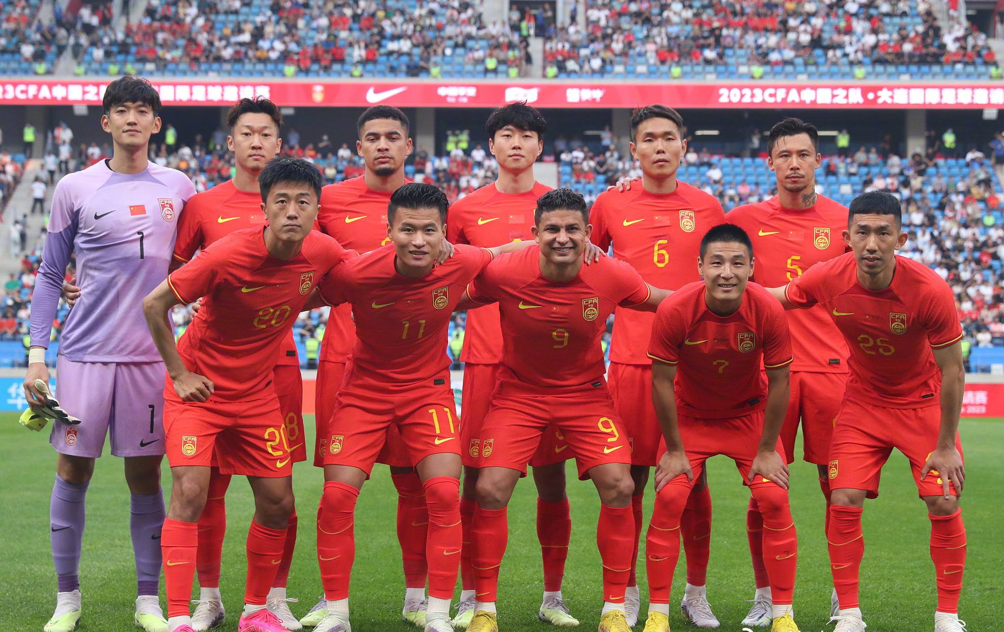 关于中国足球高水准对阵，球员实力引人瞩目的信息