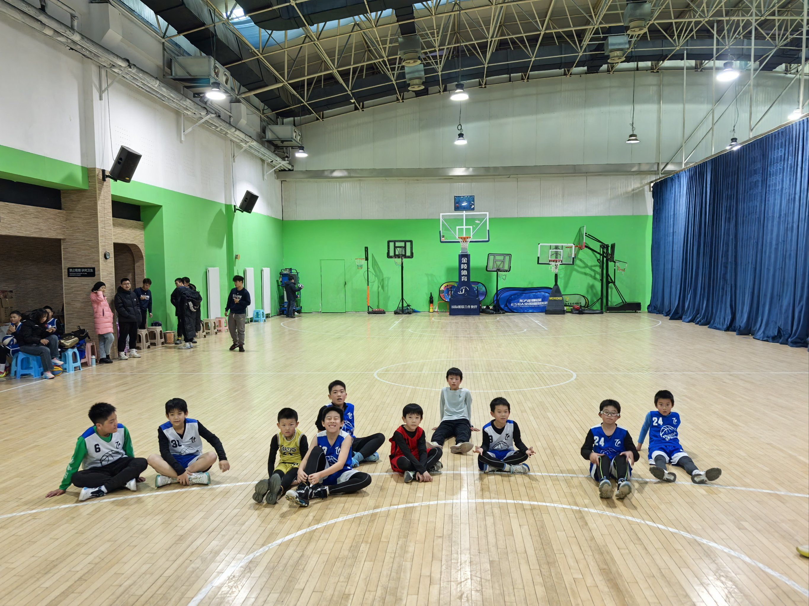 华体会网址-包含篮球技术教学视听课程推出，实时互动学习的词条